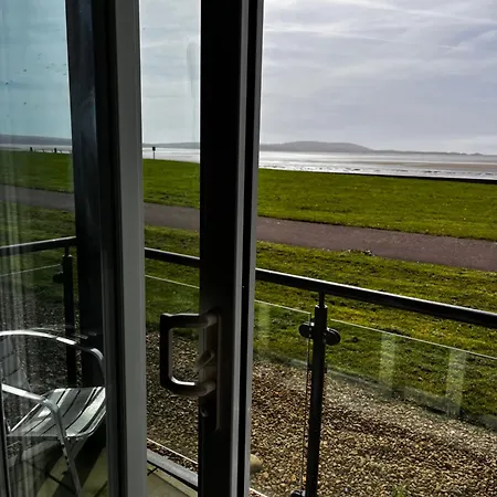 Seaside Serenity Llanelli Exterior photo